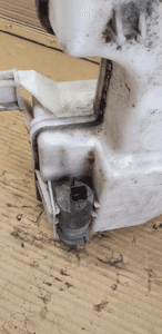 Zbiorniczek spryskiwaczy pompka Opel Vivaro B Trafic III 289105241R 6