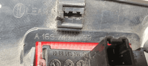 Blenda klapy bagażnika Mercedes W245 A1697400793 6