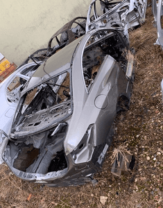 MERCEDES e 207 podłużnica ćwiartka przednia fartuch kielich słupek próg 5