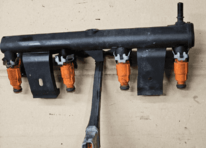 Peugeot 307 Citroen C4 1.6 16v wtryskiwacz listwa wtryskowa 0280156034 1
