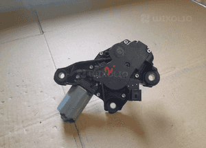 Nissan Qashqai J10 Lift Silniczek wycieraczek 0390201820 1