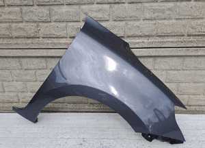 Suzuki swift MK8 17 -24 błotnik przedni prawy 1