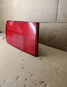 Lampa prawy tył tylna prawa BMW 5 E39 Touring Kombi 8361674 2