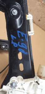 Mechanizm podnośnik szyby lewy przód BMW  E90 9