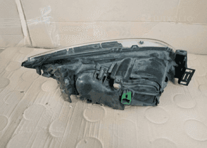 Lampa Lewy Przod Ford Mondeo MK3 europa 3