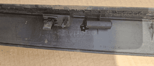Listwa osłona bagażnika środkowa audi Q7 4L 4L0867606 2