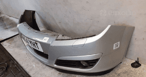 Zderzak przód przedni opel astra h 3 iii Z157 srebrny halogeny 2