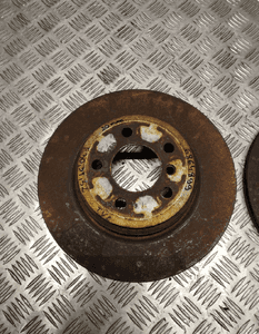 BMW F30 F31 F32 TARCZA HAMULCOWA TYŁ 6864899 3