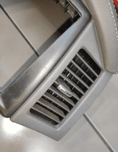 JEEP GRAND CHEROKEE WK WH OBUDOWA RAMKA DASZEK NAWIGACJI SKÓRA EU ORYG 5