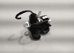 Zamek klapy tyl tylnej otwierania bagażnika seat ibiza iv 6J 6J4827505D 08- 2