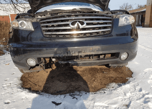 zderzak przód infiniti fx 35 uszkodzony 1