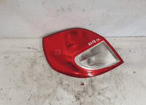 Lampa tylna lewa tył lewo renault clio 3 hb 3
