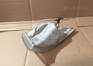 Migacz kierunkowskaz prawy volvo S40 V40 nr 30621832 3