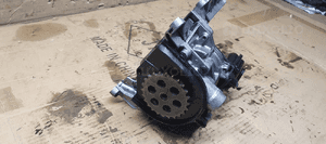 Pompa oleju olejowa smok BMW 1 E87 Lift 2.0D 7798014 3