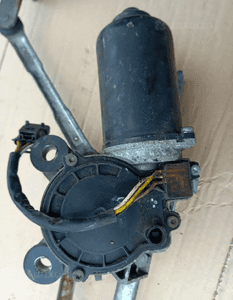 Opel Vectra C Signum Lift silniczek wycieraczek przód przednich