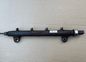 Listwa wtryskowa z czujnikiem 6H4Q-9D280-BC Range Rover Sport L320 / Range Rover L322 3.6 D 1