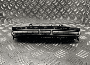 Mercedes W213 przełącznik panel klimatyzacji A2139059003 1