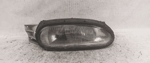 Przod przednia lampa prawa nissan  100NX 1