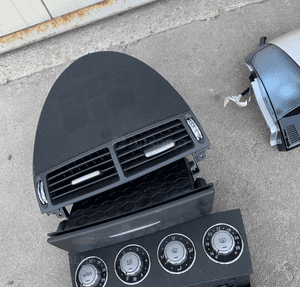 MERCEDES SLK 171 gałka mieszek automat panel ramka lampka 4