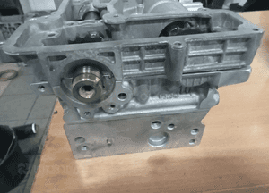 głowica citroen peugeot ford 2.0 bluehdi 9807255910 po regeneracji 4