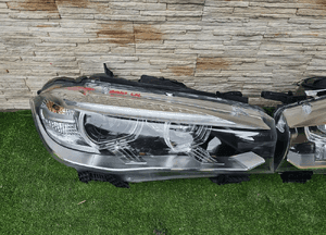 Lampa xenon dynamic bmw X5 F15 X6 7410676 7410675 2