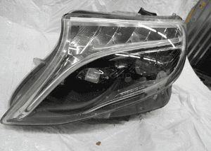 Mercedes v klasa 447 full led lampa przednia lewa 10
