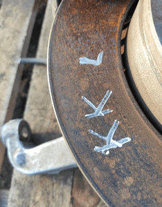 JEEP CHEROKEE LIBERTY KK 2.8CRD 07-12r. ZWROTNICA PIASTA TARCZA ZACISK BDB 10