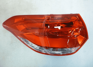 Citroen C4 2 ii sedan lampa lewy tył lewa 5 pin 2