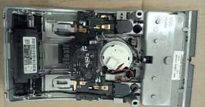 Audi A6 C6 panel sterowania szyberdachu sterownik lampka kabiny 4F0947135BT 3
