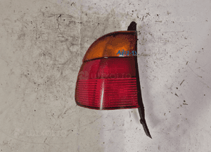 Lampa tylna lewa tył lewo bmw 5 E39 kombi 1