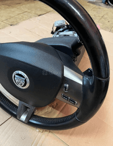 Kierownica wielofunkcyjna Jaguar XF X250 4