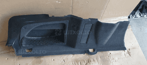 Boczek tapicerka bagażnika lewy tył Audi A8 D3 4E0863879T 2