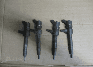 Wtrysk Wtryski FIAT 1.9 JTD 0445110119 2