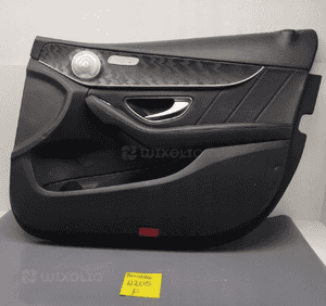 Mercedes W205 boczek drzwi prawy pród 3
