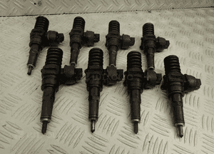 Wtryskiwacz vw 1,9 tdi bxe 038130073AG dostępne 12 sztuk 6