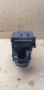 Obudowa filtra powietrza Citroen C5 2.0 HDI 9636065080 3