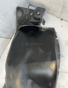 BMW Z4 E89 Osłona Wnęki Koła Nadkole Lewe Lewy Przód 7213427 4
