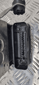 Bmw F25 F26 pompa abs hamulcowa 6852886 3