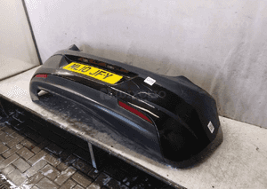 Zderzak tył tylny opel astra j 4 iv Z22C czarny 5D 5 drzwi hb 2