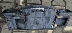 BMW E60 E61 2.0 D podszybie kierownica powietrza wlot 1