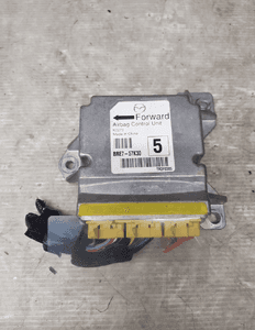 MAZDA 3 BM MODUŁ SENSOR AIRBAG BRE7-57K30