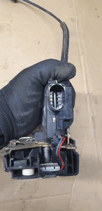 Zamek drzwi prawy przód przedni VW Passat B5 8 Pin 3B1837016A 3