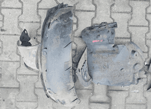 Renault Kangoo I  nadkole przód przednie  lewe 2