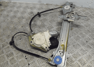 PODNOŚNIK SZYBY LEWY TYLNY MEGANE III 3