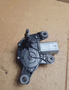 } silniczek wycieraczki tył alfa Romeo mito 50508587 3