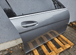 Mercedes c klasa W204 sedan drzwi przód przednie prawe C792 oryginał lakier 3