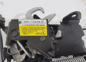 BMW 2 F46 / X1 F48 Zamek maski aktywny L - 13697 5