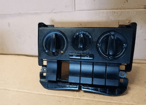 Panel nawiewu klimatyzacji klimy Seat Arosa 6N0858305C 2