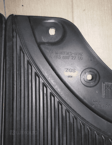 MERCEDES BENZ G63 chlapacz A4638892700 A4638892800 5