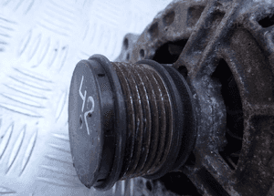 Alternator vw audi skoda seat 1.6 tdi 06F903023F 2